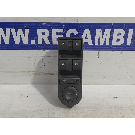 Recambio de mando elevalunas delantero izquierdo para opel astra h ber. 1.7 16v cdti referencia OEM IAM 13228699  