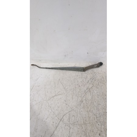 Recambio de brazo limpia delantero izquierdo para hyundai tucson (jm) 2.0 crdi referencia OEM IAM F00S510141  