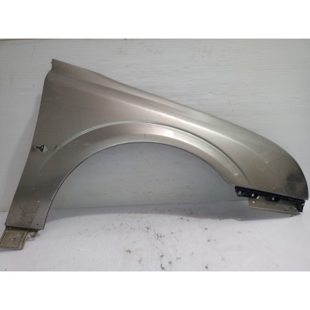 Recambio de aleta delantera derecha para opel vectra c berlina essentia referencia OEM IAM 93172025  