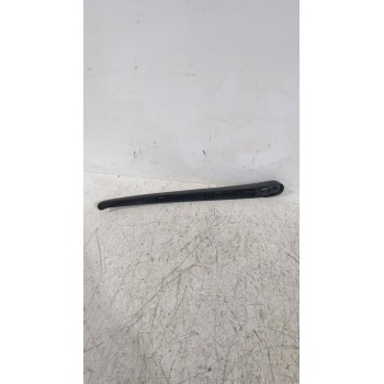 BRAZO LIMPIA TRASERO 988112E500 