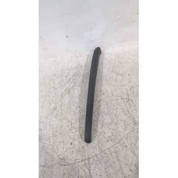 Recambio de brazo limpia trasero para hyundai tucson (jm) 2.0 crdi referencia OEM IAM 988112E500  