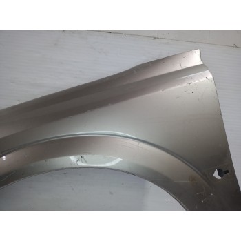 Recambio de aleta delantera izquierda para opel vectra c berlina essentia referencia OEM IAM 93172024  