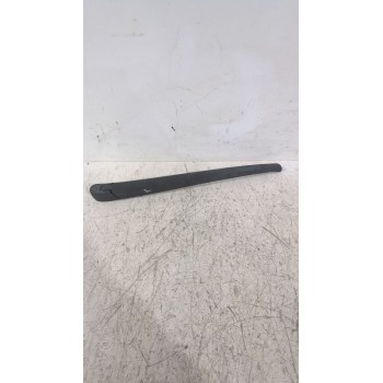 Recambio de brazo limpia trasero para hyundai tucson (jm) 2.0 crdi referencia OEM IAM 988112E500  