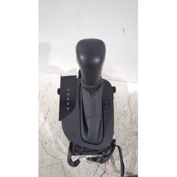 Recambio de palanca cambio para toyota yaris (_p21_, _pa1_, _ph1_) 1.5 hybrid (mxph11) referencia OEM IAM 33560F4050  