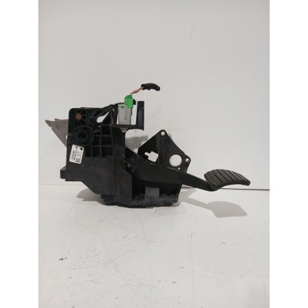 Recambio de pedalera para smart forfour hatchback (453) electric drive / eq (453.091) referencia OEM IAM A4532900300  