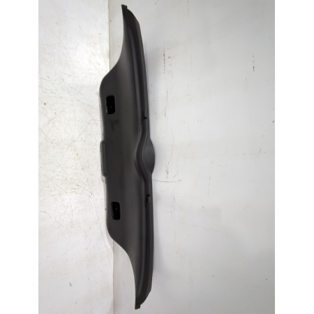 Recambio de guarnecido porton trasero para peugeot 307 (3a/c) 1.4 16v referencia OEM IAM 9643044577  