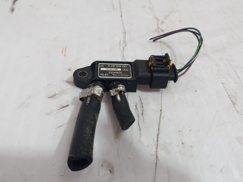 Recambio de sensor para peugeot bipper tepee basis referencia OEM IAM 55241075  