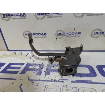 Recambio de pedal embrague para mitsubishi montero (l040) 2.5 turbodiesel referencia OEM IAM MB012669  