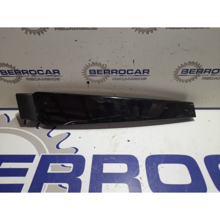 Recambio de moldura para seat exeo berlina (3r2) 2.0 tdi referencia OEM IAM 8E0853289D  