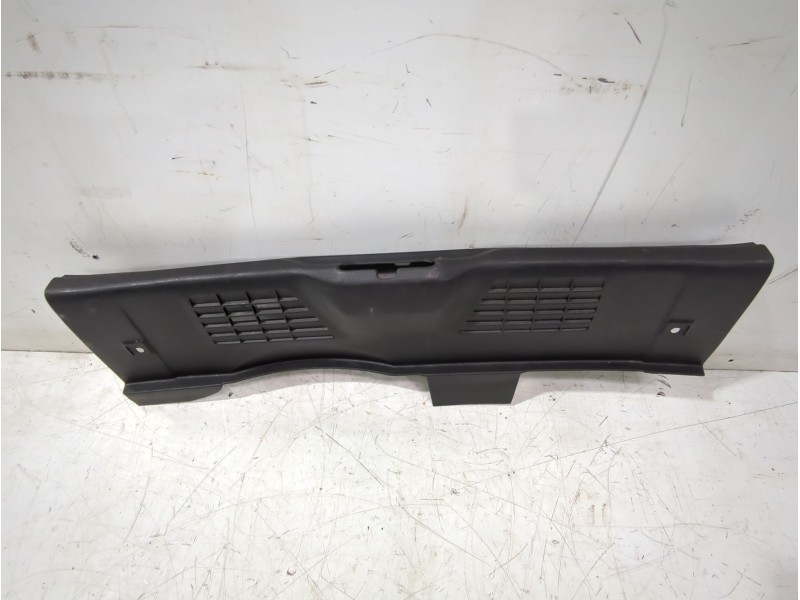 Recambio de moldura maletero para peugeot 307 (3a/c) 1.4 16v referencia OEM IAM 9632752077  