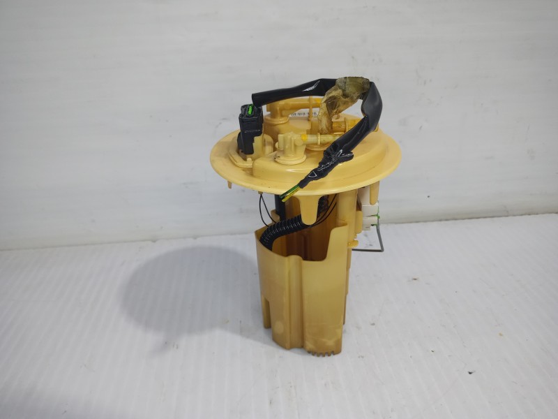 Recambio de aforador para peugeot 3008 style referencia OEM IAM 9681285780  