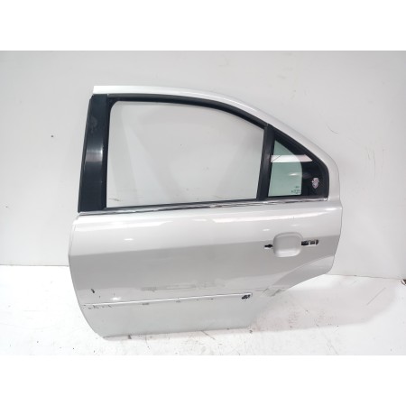 Recambio de puerta trasera izquierda para ford mondeo berlina (ge) ghia (06.2003) (d) referencia OEM IAM 1446442  