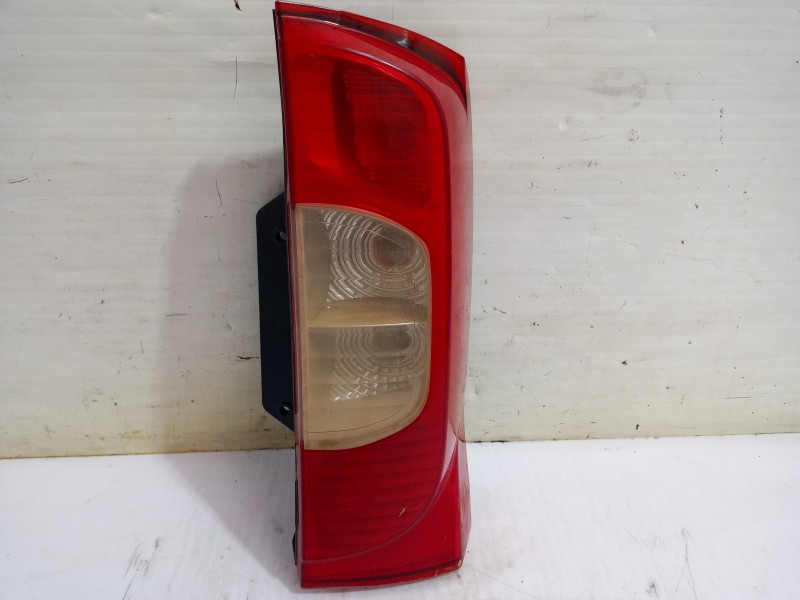 Recambio de piloto trasero derecho para peugeot bipper tepee basis referencia OEM IAM 6350ET  