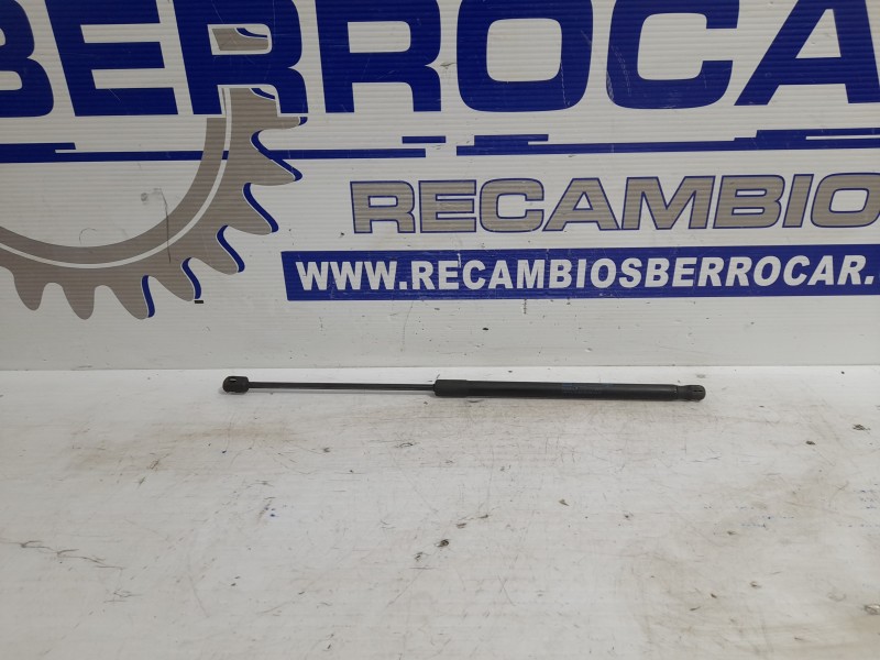 Recambio de amortiguadores capo para opel astra h ber. 1.7 16v cdti referencia OEM IAM 24465295  