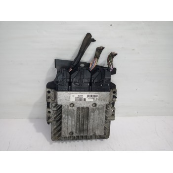 Recambio de centralita motor uce para renault scenic iii bose edition referencia OEM IAM 237104833R  