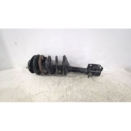 Recambio de amortiguador delantero izquierdo para hyundai tucson (jm) 2.0 crdi referencia OEM IAM 546512E500  