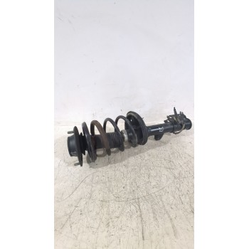 Recambio de amortiguador delantero izquierdo para hyundai tucson (jm) 2.0 crdi referencia OEM IAM 546512E500  