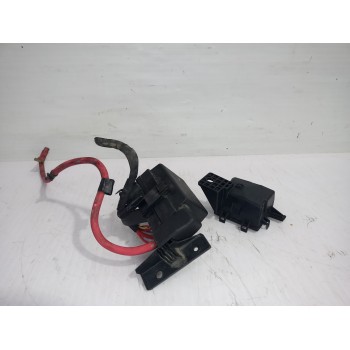 Recambio de modulo electronico para renault scenic iii bose edition referencia OEM IAM 243800007R  