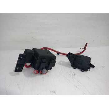 Recambio de modulo electronico para renault scenic iii bose edition referencia OEM IAM 243800007R  