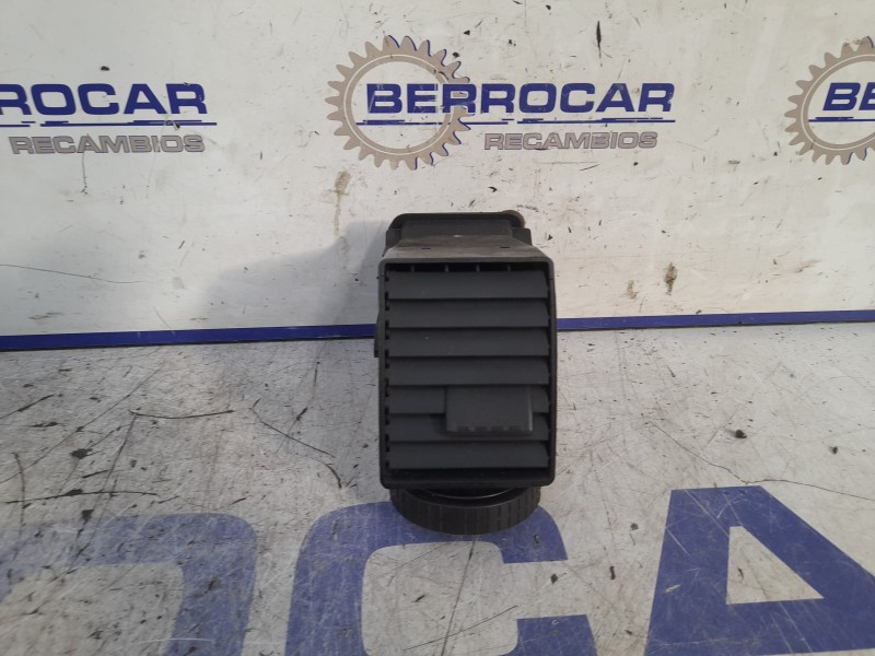 Recambio de aireadores para volkswagen t5 bus 1.9 tdi cat (axb) referencia OEM IAM 2994503810  