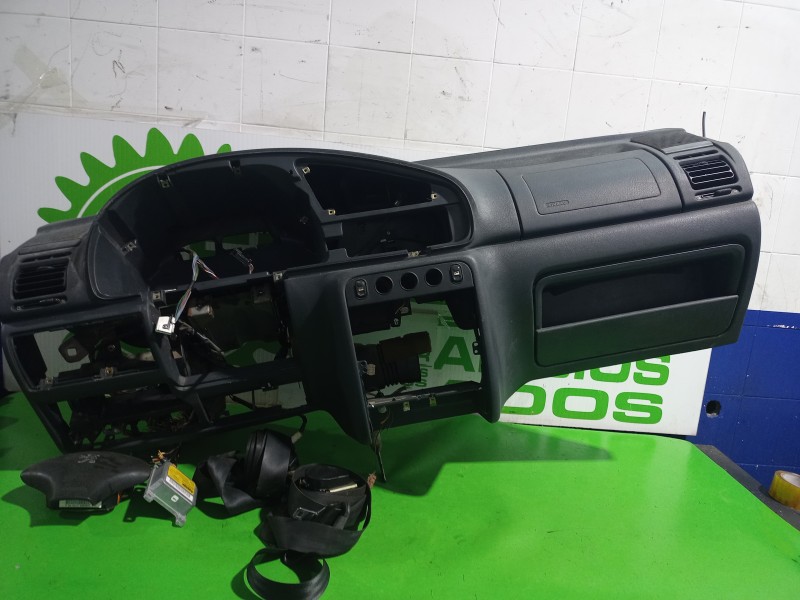 Recambio de kit airbag para peugeot partner (s1) 2.0 hdi cat referencia OEM IAM 821130  