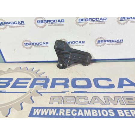 Recambio de soporte para opel insignia berlina 2.0 16v cdti referencia OEM IAM 13310744  