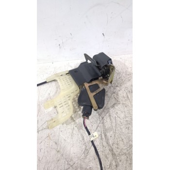 Recambio de cerradura puerta trasera izquierda para hyundai tucson (jm) 2.0 crdi referencia OEM IAM 814102E010  