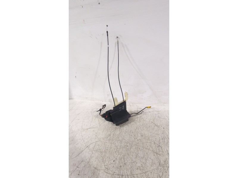 Recambio de cerradura puerta delantera izquierda para hyundai tucson (jm) 2.0 crdi referencia OEM IAM 813102E010  