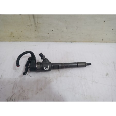 Recambio de inyector para peugeot bipper tepee basis referencia OEM IAM 0445110351  