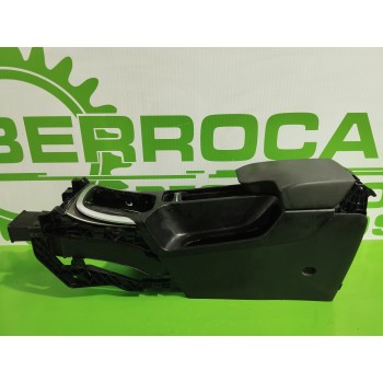 Recambio de consola central para opel insignia berlina 2.0 cdti cat referencia OEM IAM 13289017  