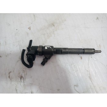 Recambio de inyector para peugeot bipper tepee basis referencia OEM IAM 0445110351  