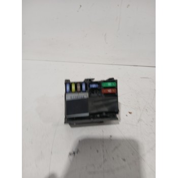 CAJA RELES / FUSIBLES A4535400024 