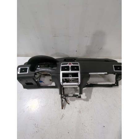Recambio de salpicadero para peugeot 307 (3a/c) 1.4 16v referencia OEM IAM 8211EC  