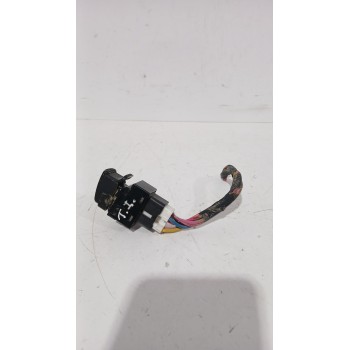 Recambio de mando elevalunas trasero izquierdo para hyundai tucson (jm) 2.0 crdi referencia OEM IAM 935802E000LM  