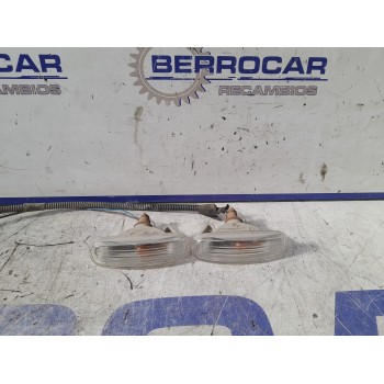 Recambio de piloto intermitente derecho para fiat stilo (192) referencia OEM IAM 51717793  