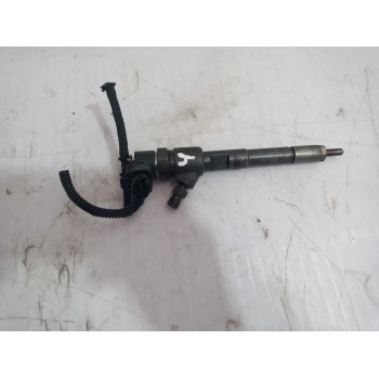 Recambio de inyector para peugeot bipper tepee basis referencia OEM IAM 0445110351  