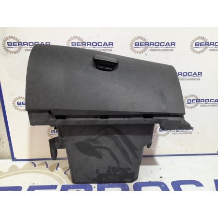 Recambio de guantera para renault megane iii sport tourer 1.6 dci diesel fap referencia OEM IAM 685000007R  