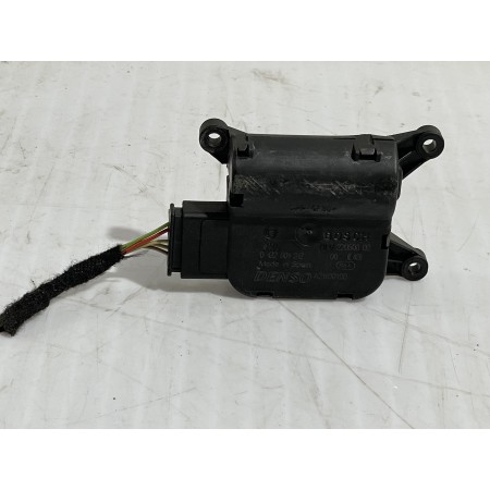 Recambio de motor apertura trampilla para fiat 500 cabrio (150) aniversario referencia OEM IAM A21100100  