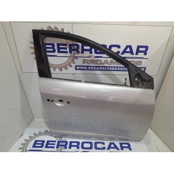 Recambio de puerta delantera derecha para renault megane iii sport tourer 1.6 dci diesel fap referencia OEM IAM 801006560R  