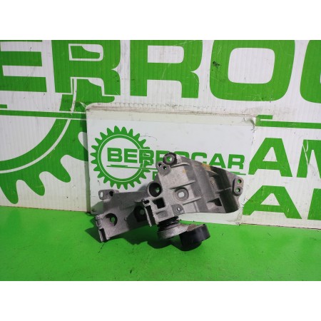 Recambio de soporte alternador para renault kangoo profesional referencia OEM IAM 8200695957  
