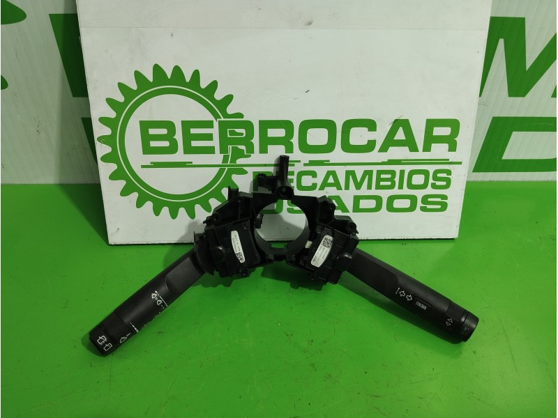 Recambio de mando intermitentes para opel insignia berlina 2.0 cdti cat referencia OEM IAM 13303268  