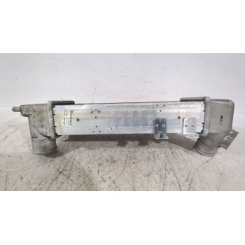 Recambio de intercooler para kia cee´d hatchback (ed) 1.6 crdi 90 referencia OEM IAM 282702A610  