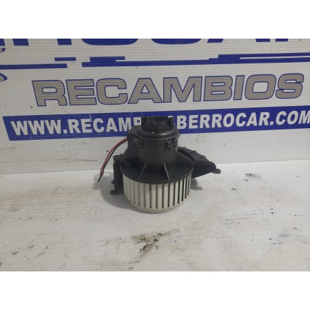 Recambio de motor calefaccion para opel astra h ber. 1.7 16v cdti referencia OEM IAM 52421335  
