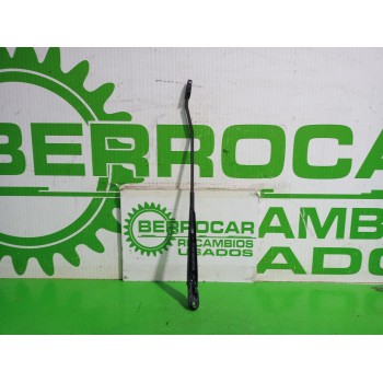 BRAZO LIMPIA DELANTERO DERECHO 8200409696 