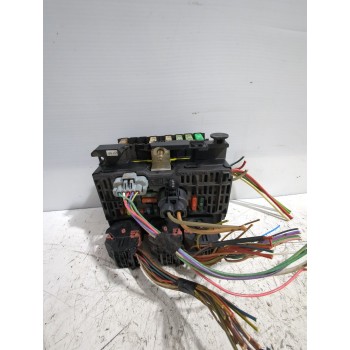 Recambio de caja reles / fusibles para peugeot 307 (3a/c) 1.4 16v referencia OEM IAM 9661682980  