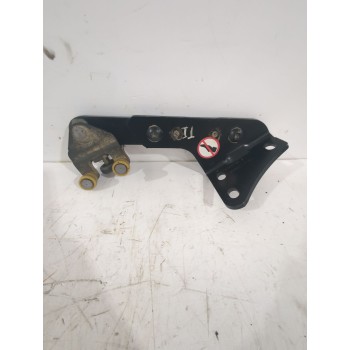 SOPORTE / GUIA PUERTA CORREDERA 98080759G 