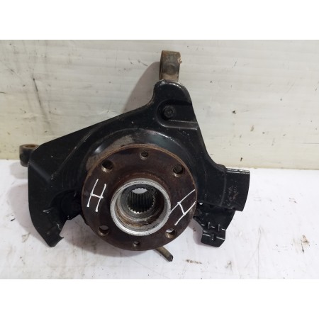 Recambio de mangueta delantera izquierda para peugeot bipper tepee basis referencia OEM IAM 3646A2  