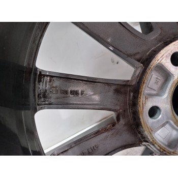 Recambio de llanta para skoda yeti active referencia OEM IAM 5L0601025  