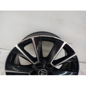 Recambio de llanta para skoda yeti active referencia OEM IAM 5L0601025  