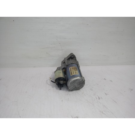 Recambio de motor arranque para renault scenic iii bose edition referencia OEM IAM 233004868R  